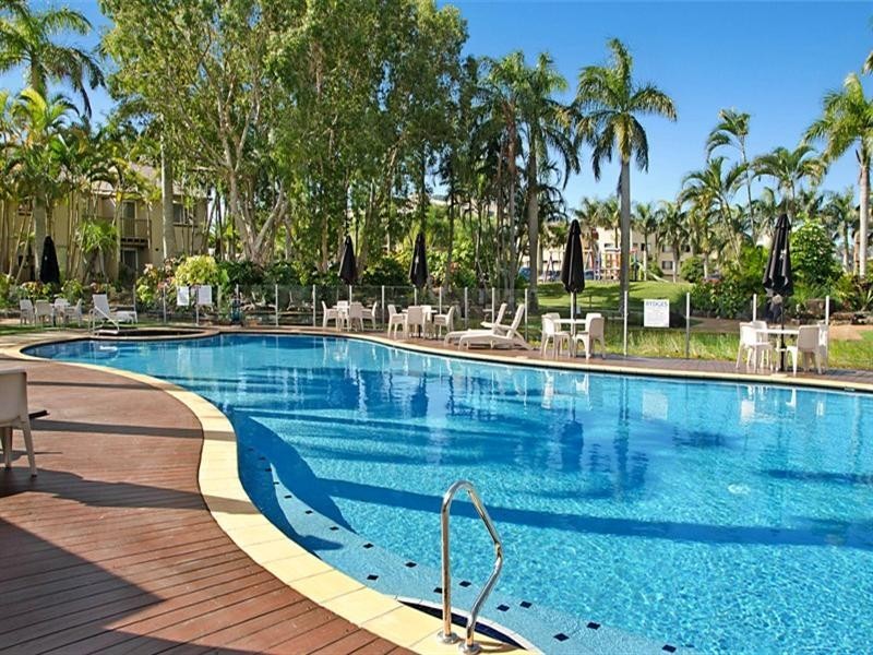 Unit 18 ‘Oaks Oasis’ 2 Landsborough Parade, Golden Beach QLD 4551