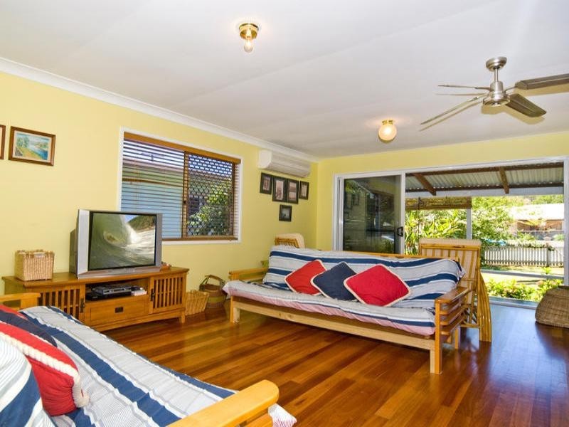 66 Cooroora Street, Dicky Beach QLD 4551
