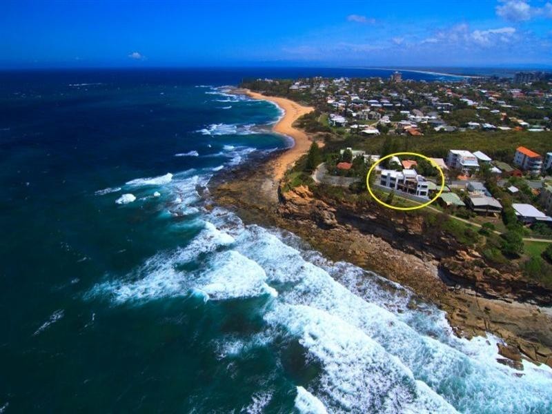 1 McIlwraith Street, Moffat Beach QLD 4551