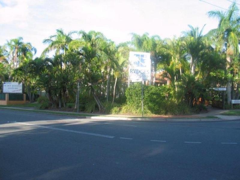 Unit 3 Rydges Oasis Resort, 2 Landsborough Parade, Golden Beach QLD 4551