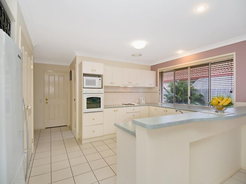 3 Gillingham Place, Pelican Waters QLD 4551