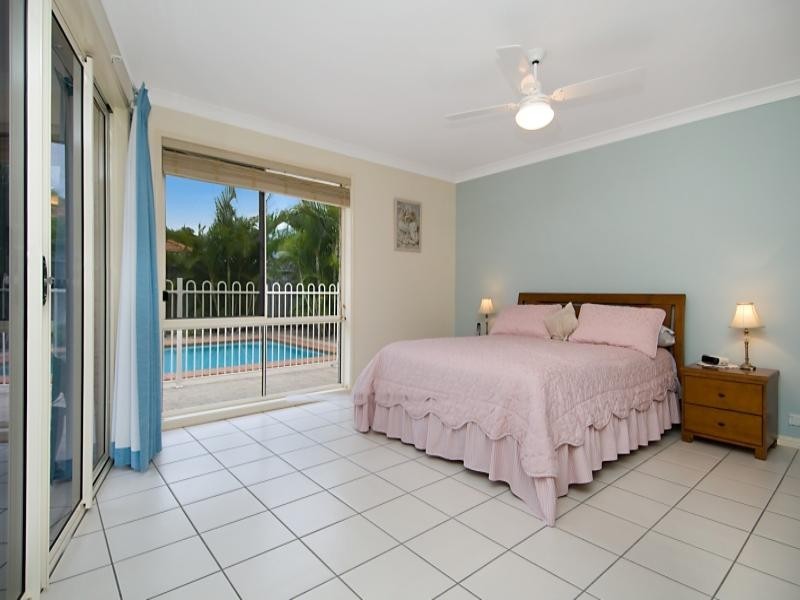 3 Gillingham Place, Pelican Waters QLD 4551