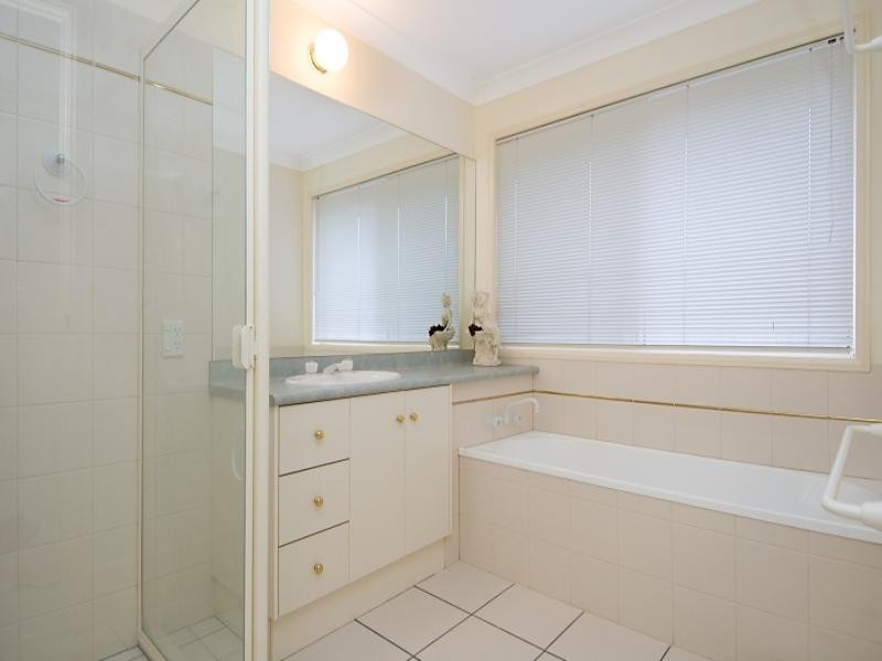 3 Gillingham Place, Pelican Waters QLD 4551