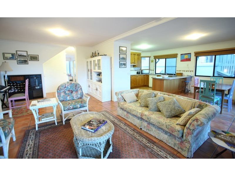 12 Cooroora Street, Dicky Beach QLD 4551