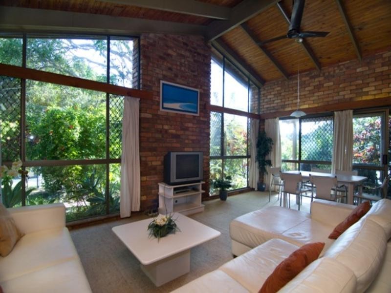 24 Bryce Street, Moffat Beach QLD 4551