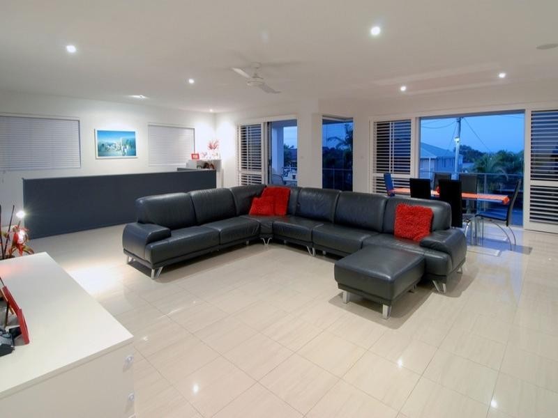 18 Ikara Street, Battery Hill QLD 4551