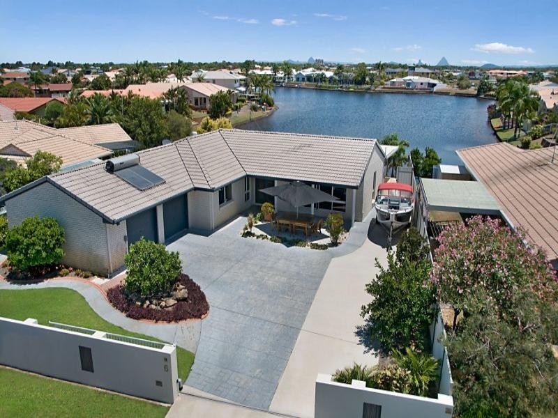 6 Caldwell Street, Golden Beach QLD 4551