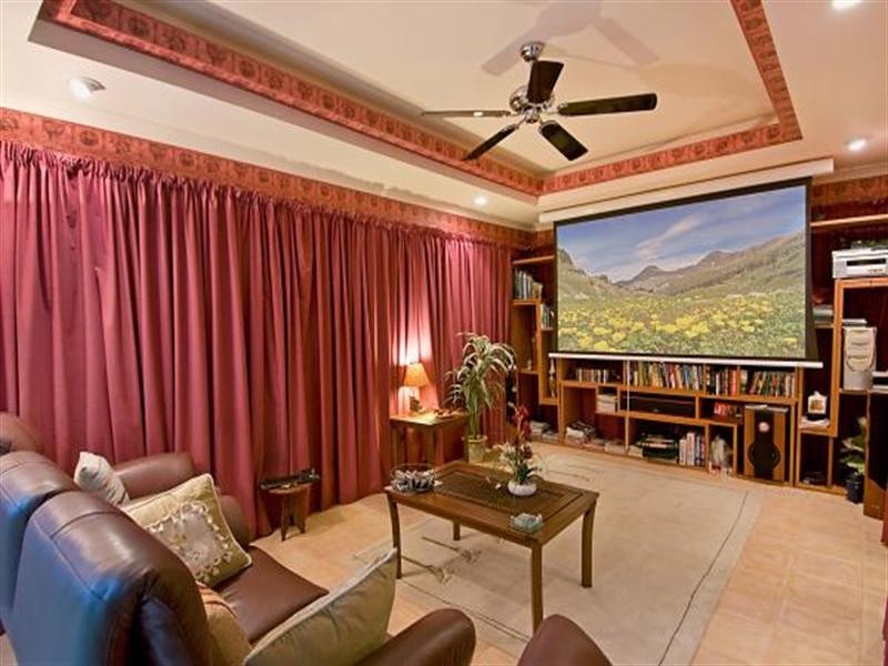 8 Bottlebrush Place, Little Mountain QLD 4551