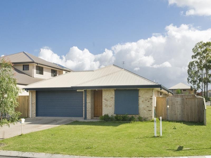 77 High Park Crescent, Little Mountain QLD 4551