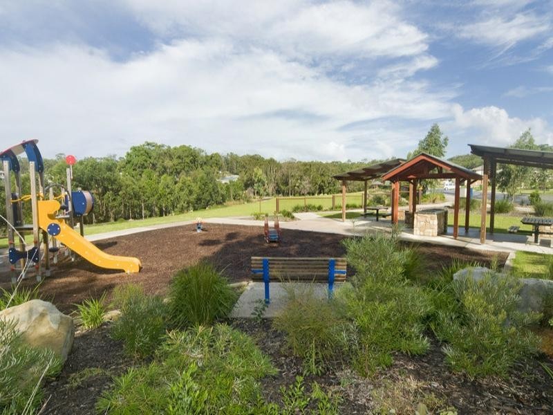 77 High Park Crescent, Little Mountain QLD 4551