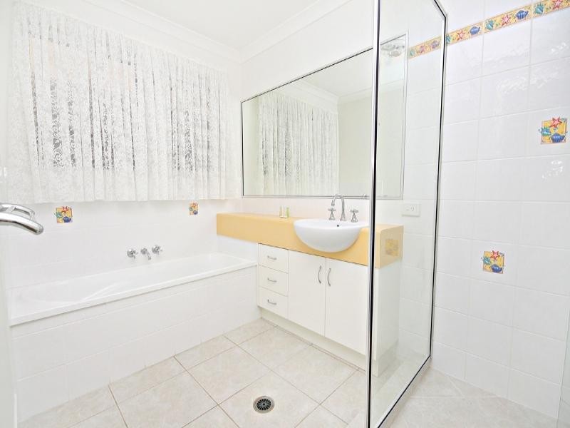 4 Bracken Place, Currimundi QLD 4551