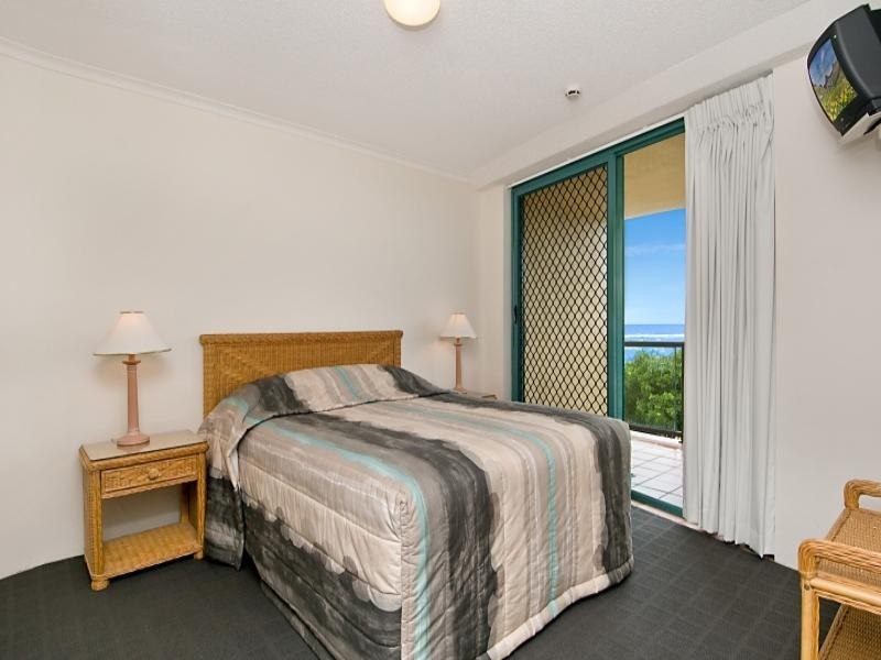 Unit 4 ‘Waterview’ 14 Bulcock Beach Esplanade, Caloundra QLD 4551