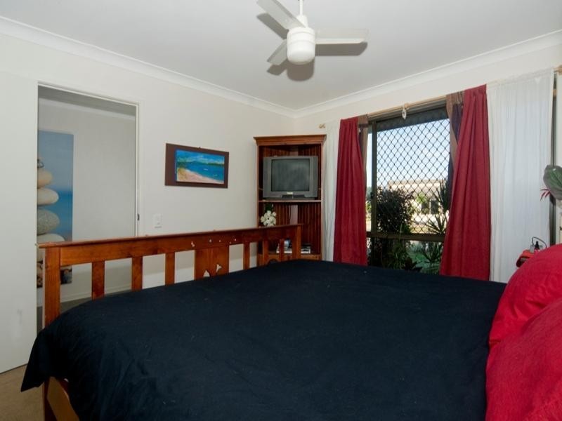 4 Jade Court, Little Mountain QLD 4551