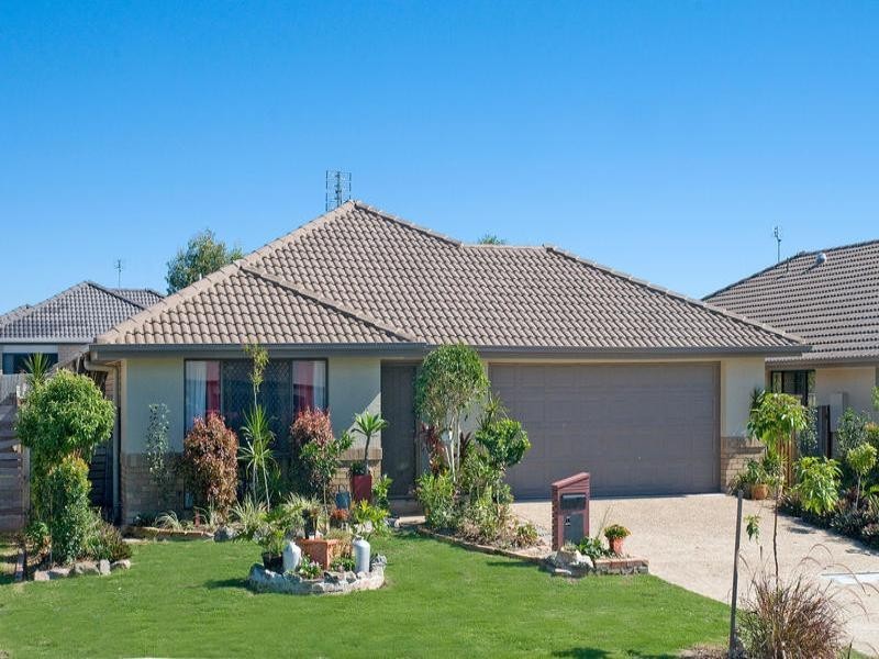 4 Jade Court, Little Mountain QLD 4551