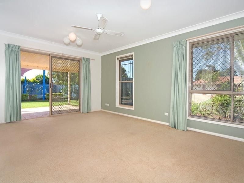 34 Wavell Avenue, Golden Beach QLD 4551