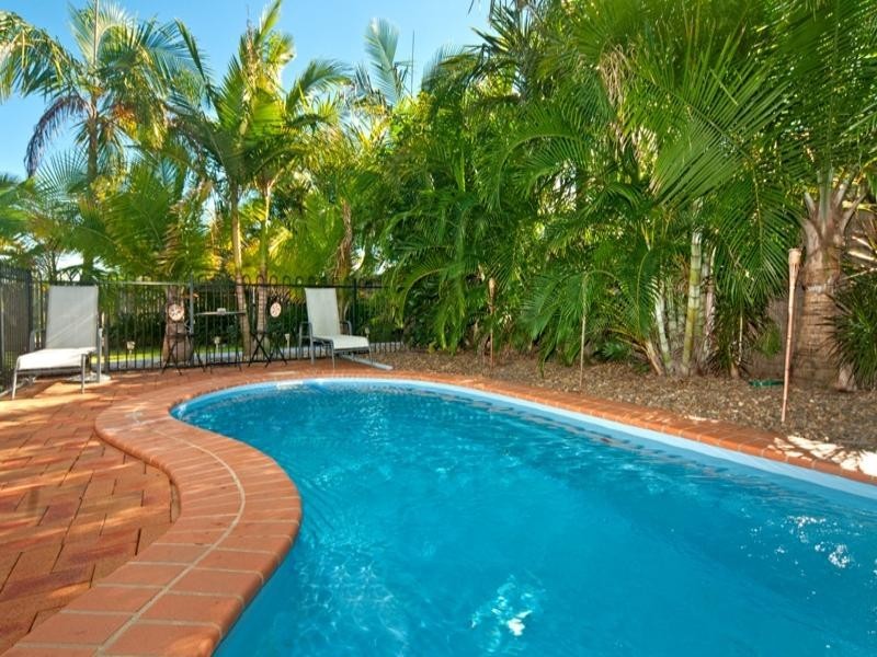 11 Springs Drive, Little Mountain QLD 4551