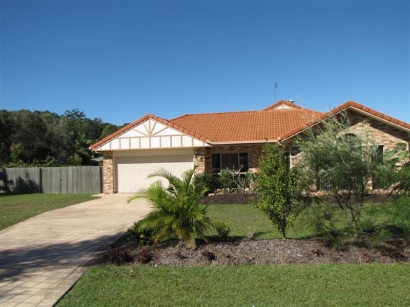 13 Phar Lap Court, Little Mountain QLD 4551