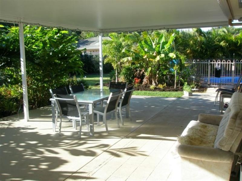 13 Phar Lap Court, Little Mountain QLD 4551
