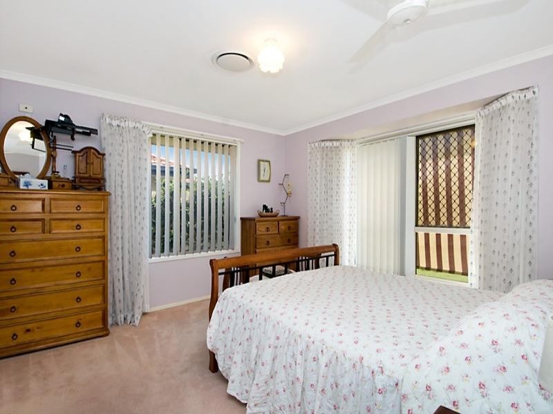 5 Galway Street, Caloundra QLD 4551