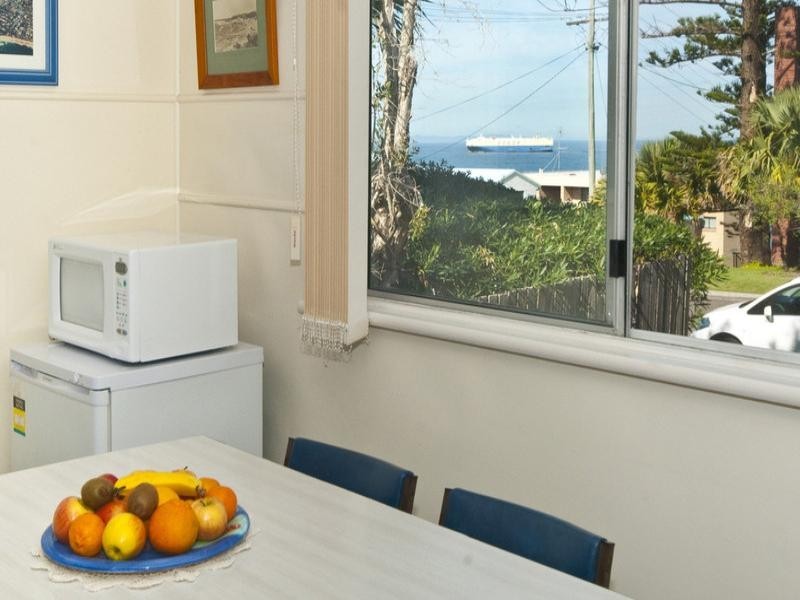 3 Burgess Street, Caloundra QLD 4551