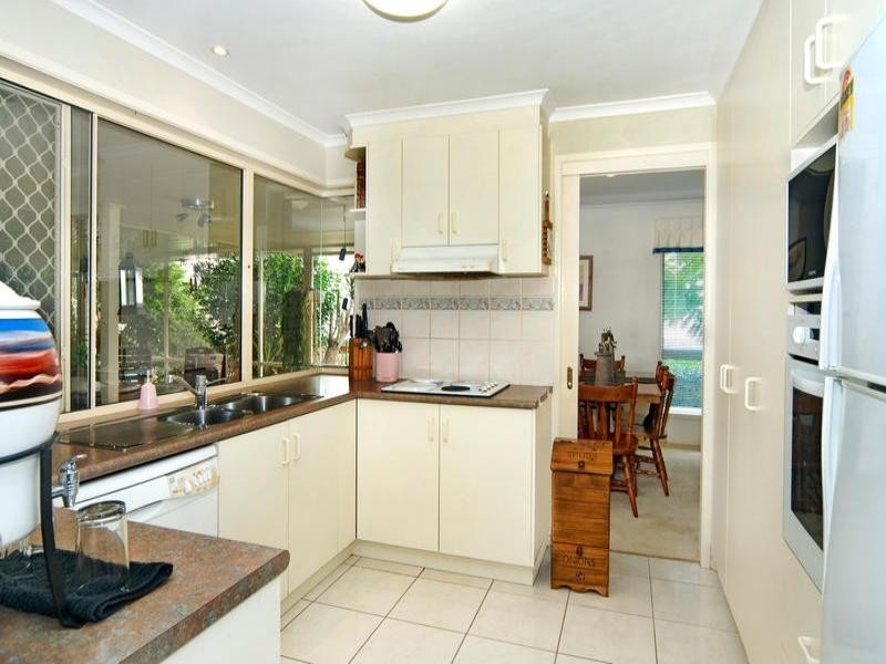 14 Berkley Place, Little Mountain QLD 4551