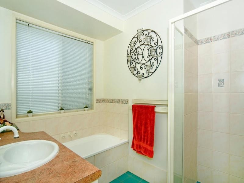 14 Berkley Place, Little Mountain QLD 4551