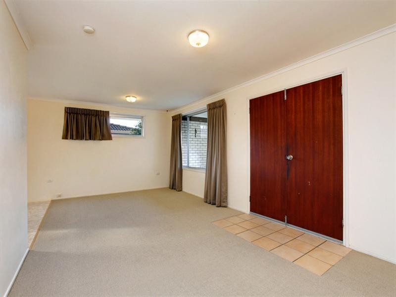 68 Coonowrin Street, Battery Hill QLD 4551