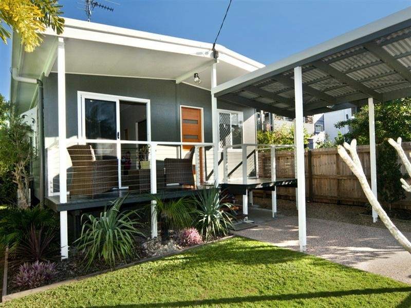 80 Nothling Street, Moffat Beach QLD 4551
