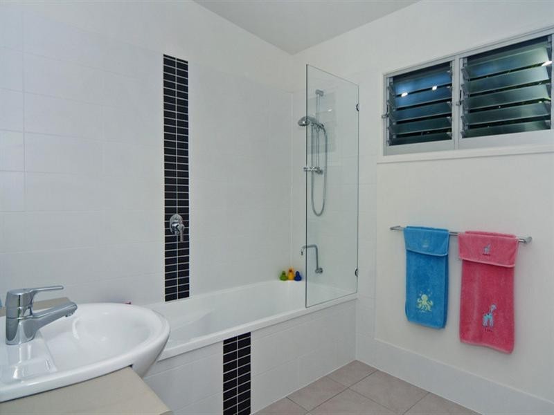 80 Nothling Street, Moffat Beach QLD 4551