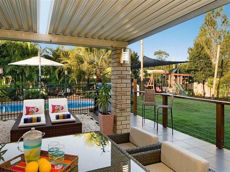 19 Phar Lap Court, Little Mountain QLD 4551