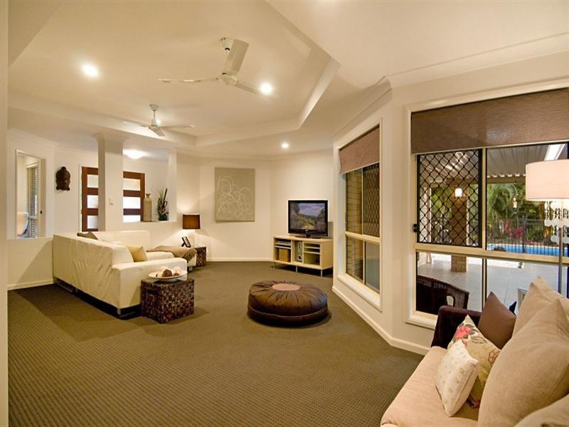 19 Phar Lap Court, Little Mountain QLD 4551