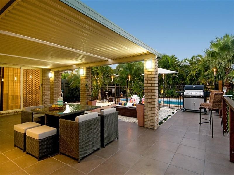 19 Phar Lap Court, Little Mountain QLD 4551