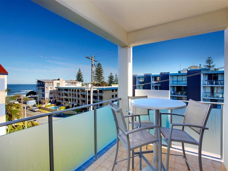 Unit 5 ‘Nimolanca’ 3 Warne Terrace, Kings Beach QLD 4551