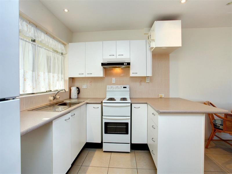 Unit 5 ‘Nimolanca’ 3 Warne Terrace, Kings Beach QLD 4551