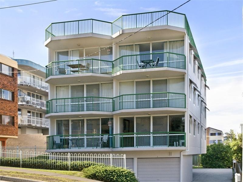 Unit 6 ‘Sandhurst Court’ 11 Dingle Avenue, Kings Beach QLD 4551