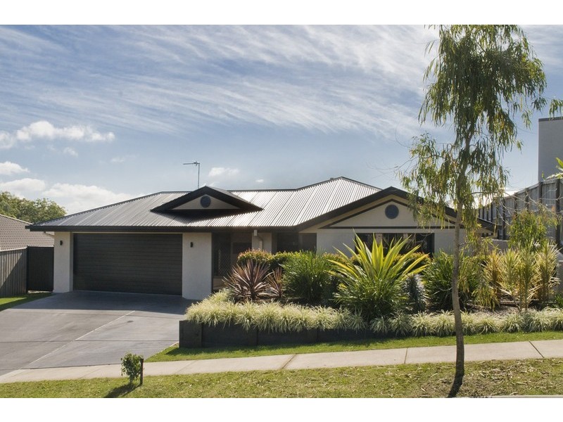 7 Acaciabark Place, Little Mountain QLD 4551