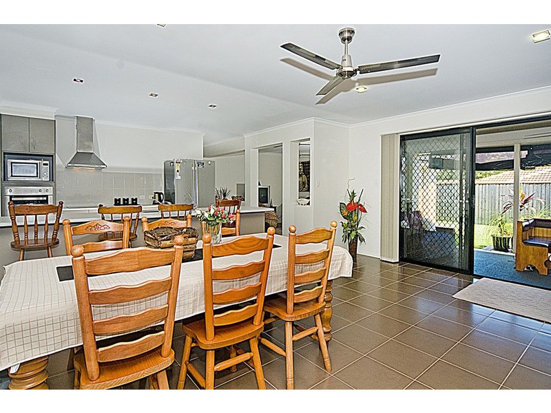 7 Acaciabark Place, Little Mountain QLD 4551