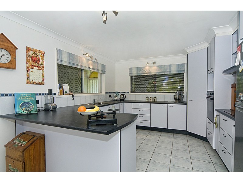 24 Wavell Avenue, Golden Beach QLD 4551