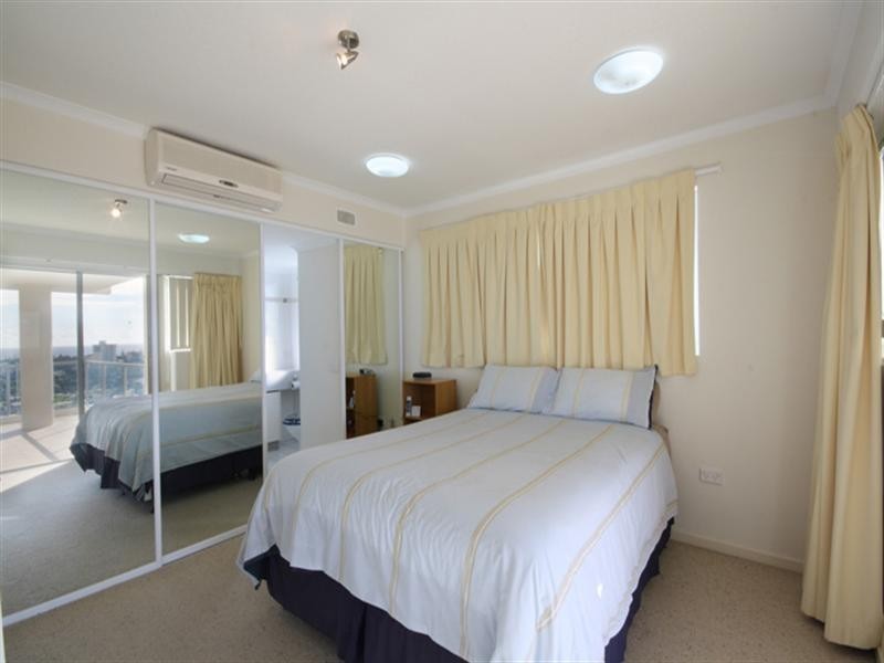 Unit 17 ‘The Lighthouses’ 5 Canberra Terrace, Kings Beach QLD 4551