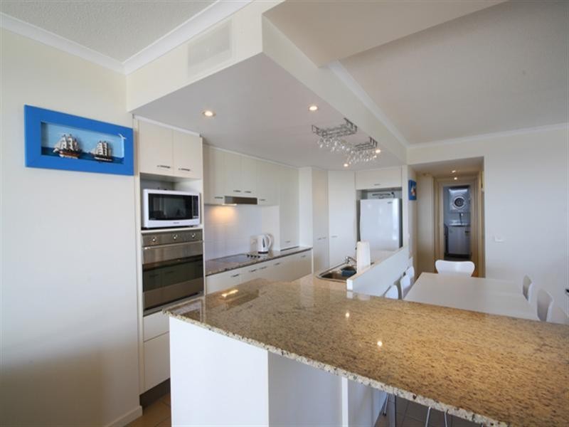 Unit 17 ‘The Lighthouses’ 5 Canberra Terrace, Kings Beach QLD 4551