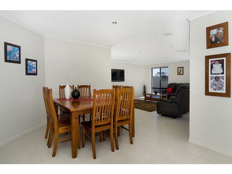 5 Daintree Boulevard, Little Mountain QLD 4551