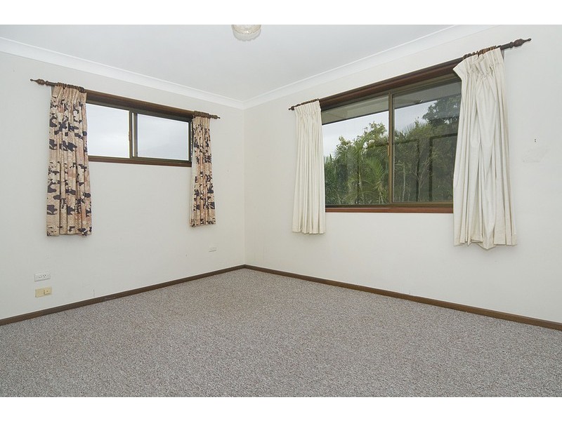 36 Enfield Crescent, Battery Hill QLD 4551