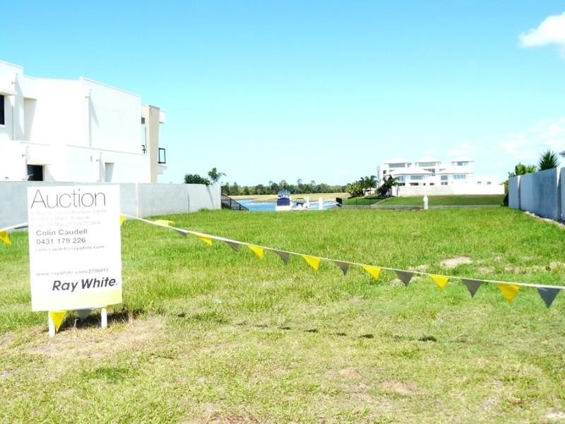 35 Marina Parade, Jacobs Well QLD 4208