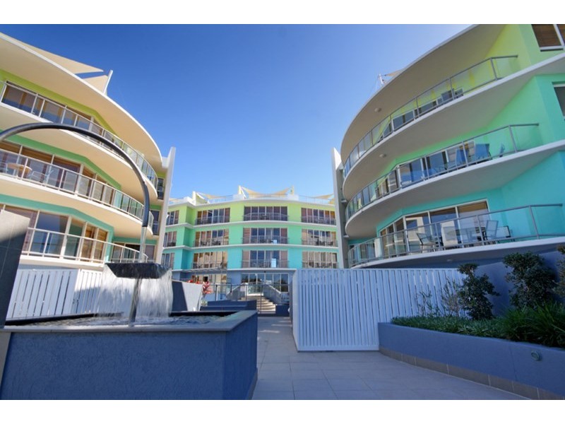 Unit 23 ‘Rolling Surf Resort’ 8 Levuka Avenue, Kings Beach QLD 4551