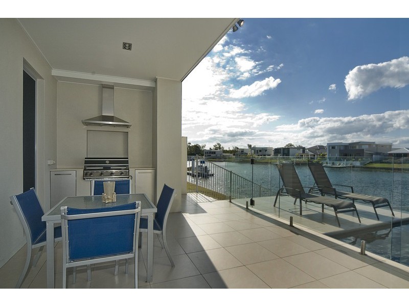 17 Artunga Place, Pelican Waters QLD 4551