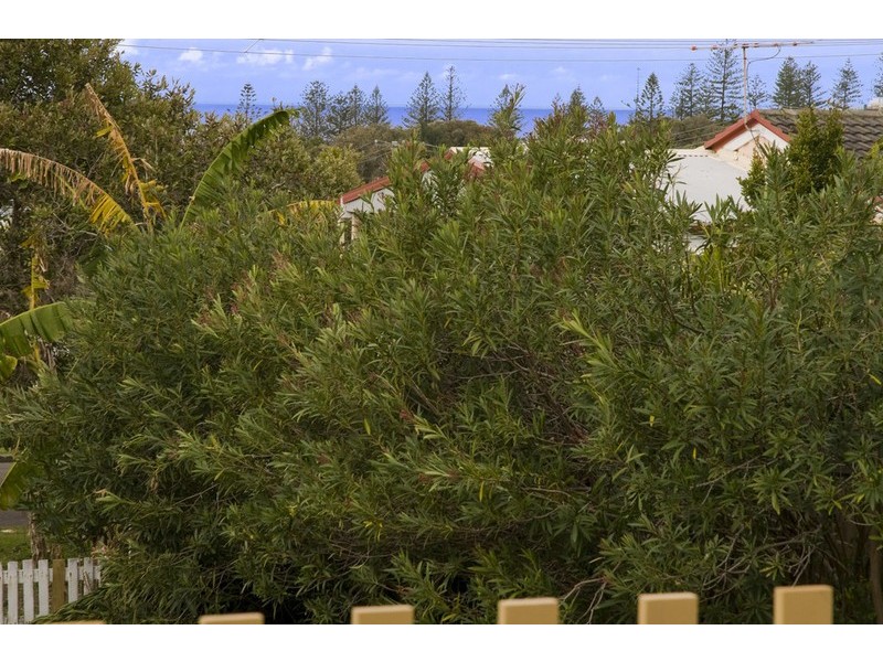 7 Barr Avenue, Shelly Beach QLD 4551