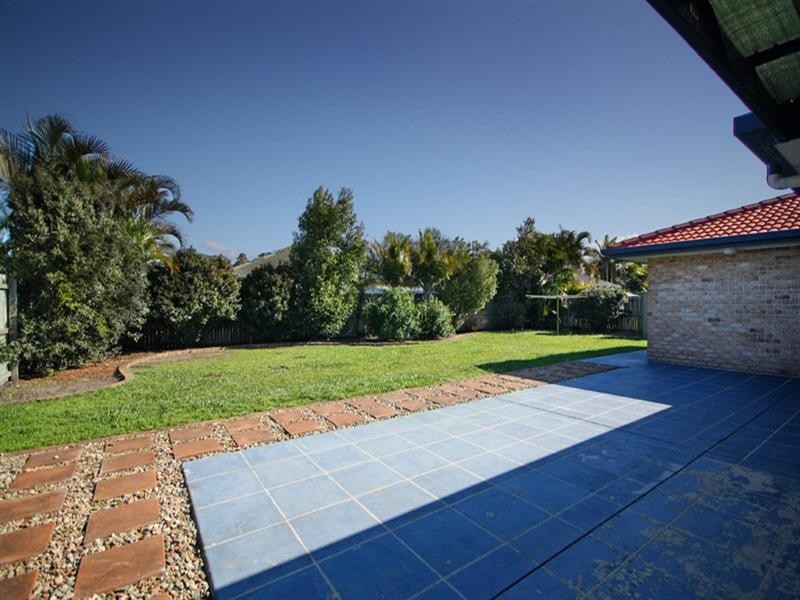 12 Traill Crescent, Currimundi QLD 4551