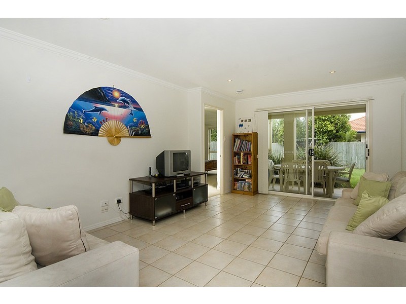 16 Agincourt Street, Pelican Waters QLD 4551