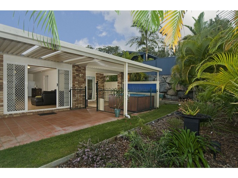 11 Valley View Court, Little Mountain QLD 4551