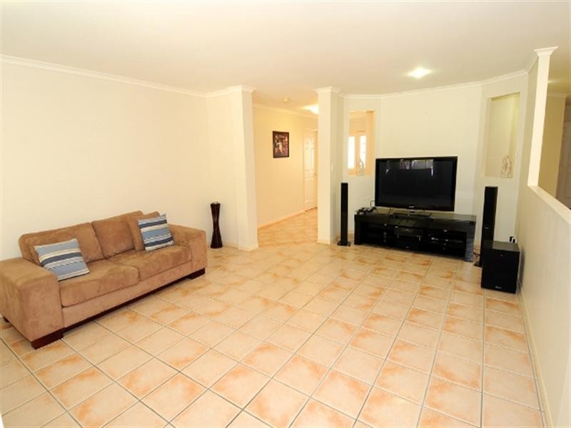 19 Traill Crescent, Currimundi QLD 4551